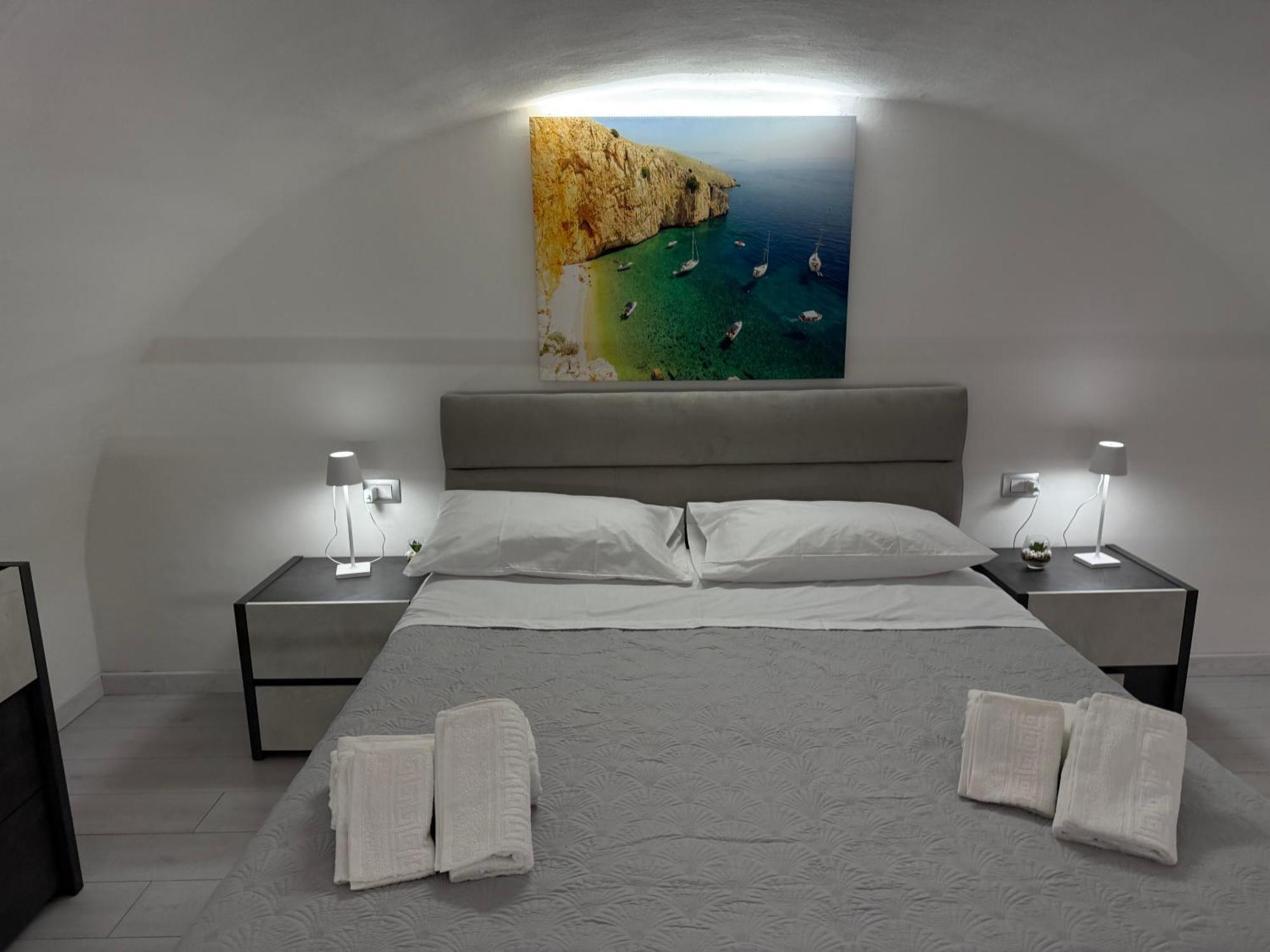 Stazzone House *